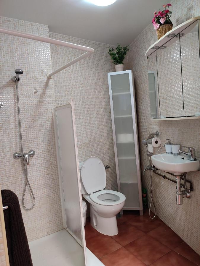 Sunny Holiday Studio Малага Екстериор снимка